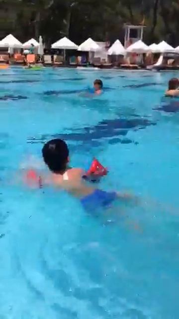 Занимается спротом смотреть онлайн