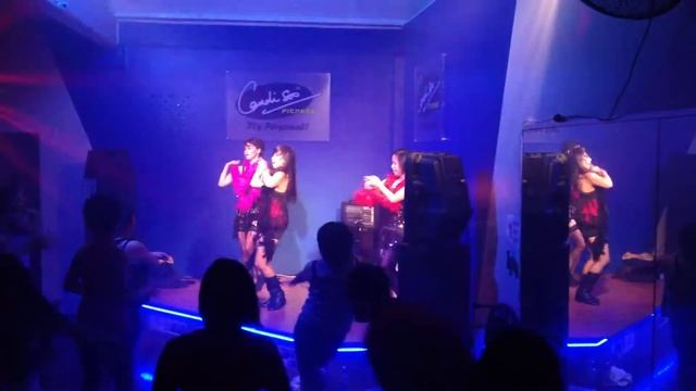Hot Sexy Steaming Burlesque with Candi Soo смотреть онлайн
