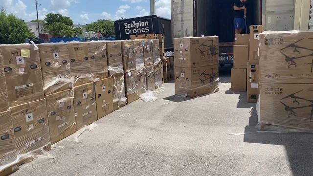 Agras T16 full container arrive to our Miami warehouse Scorpion Drones DJI Agras Master Distributor смотреть онлайн