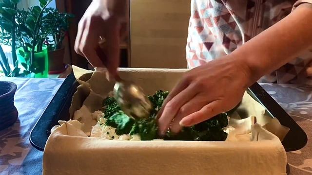 Сирний пиріг нашвидкоруч. З простих та недорогих продуктів, але як це смачно… смотреть онлайн