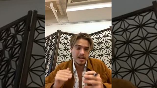 Dylan Sprouse and Barbara Palvin Instagram Live смотреть онлайн