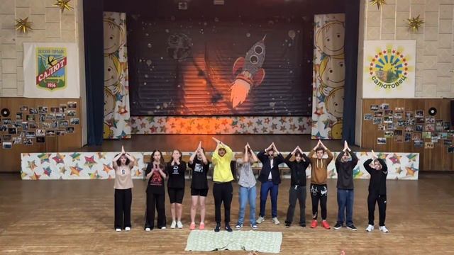 2 отряд - Планета обезьян смотреть онлайн