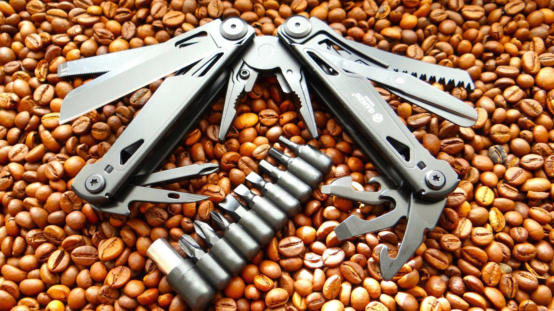 Новинка 2025 КРУТЕЙШИЙ Мультитул из КИТАЯ! Ganzo G303-B #multitool #edccarry #survival #fishing #edc смотреть онлайн