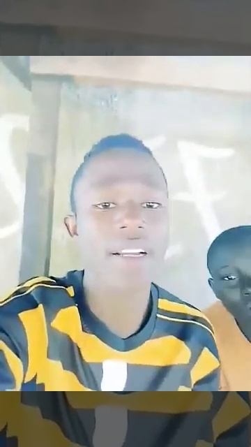 Maiga Bicici simple vendeur de bois смотреть онлайн