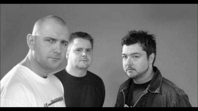 Lexicon Avenue - Live @ Club Home, Budapest (26.12.2002.) part 2 смотреть онлайн