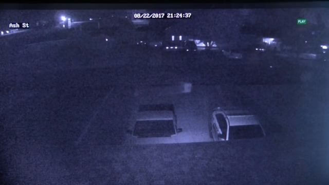 Creepy image caught gliding across surveillance camera смотреть онлайн
