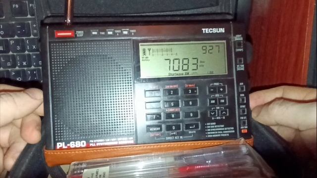 роман зоя три антон 40 метров приём! радиолюбители на 7083 LSB. "TECSUN PL-680" всеволновый приёмник смотреть онлайн