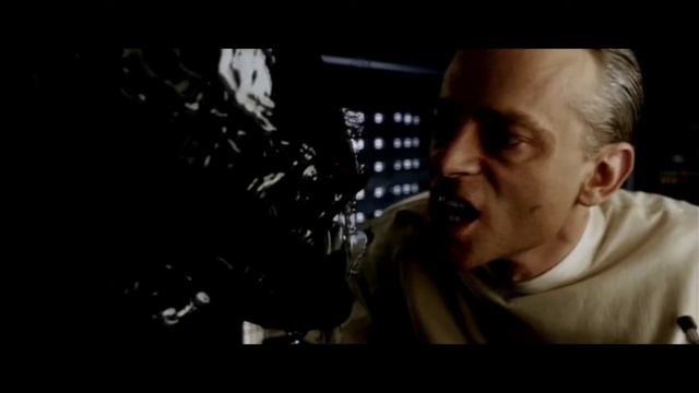 "ЧужЫе" губы. смотреть онлайн