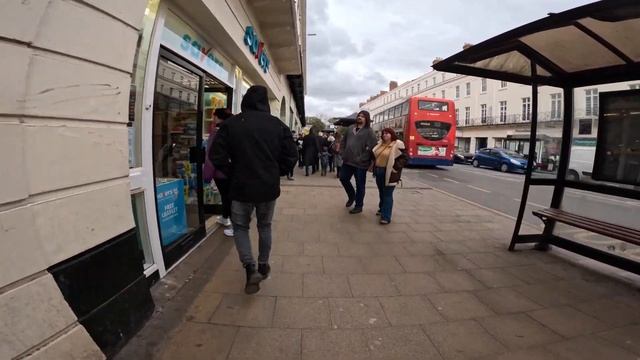 Euro Walk: 06. Leamington Spa, England смотреть онлайн