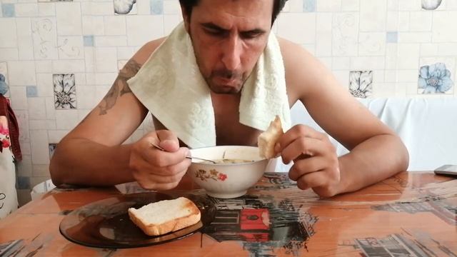 МУКБАНГ//ДОМАШНИЕ ПЕЛЬМЕНИ//НЕ АСМР смотреть онлайн