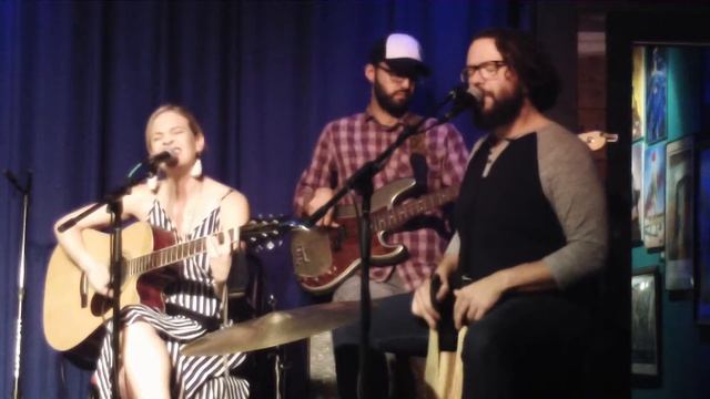 Tara Williamson / Ben Petree - Neon - The Velveeta Room 9/4/18 смотреть онлайн