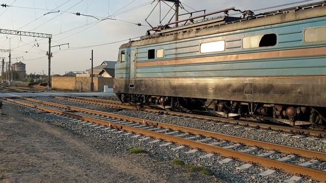 Электровоз ВЛ10-629 смотреть онлайн