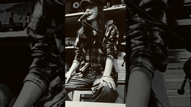 #вокал #голос #guitarplayer #jamsession #voice #музыканты #певица #feelinggood #ninasimone смотреть онлайн