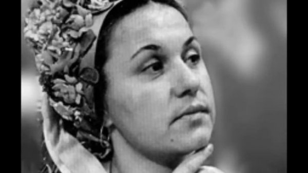 МАМИНА ВИШНЯ