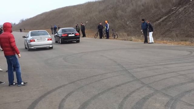толстый 1 vs толстый 2 смотреть онлайн