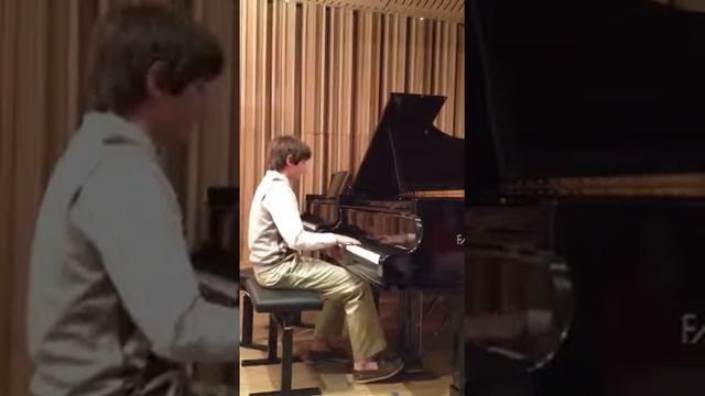 Henry Fishman - Maxwell Silver Hammer December 2012 смотреть онлайн