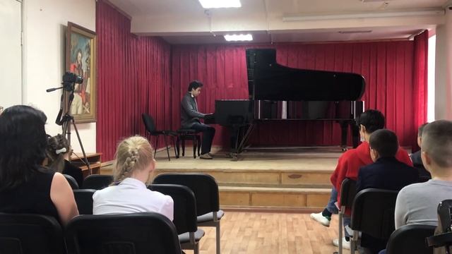 П.И.Чайковский «Камаринская» Юсупов Камиль смотреть онлайн