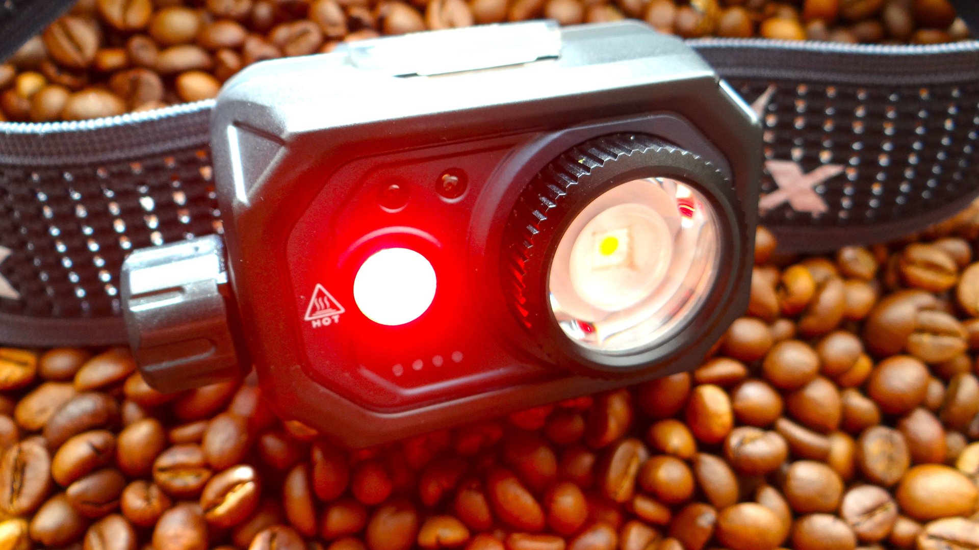 Налобный фонарь НОВОГО поколения 2025!!! Fenix HL45R Очень крутой! #flashlight #edc #fishing #fenix смотреть онлайн