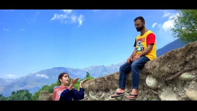 Lari Lari ll Saima Begum ll Suhail Fayaz Shilwati ll Old Hit Kashmiri Song смотреть онлайн