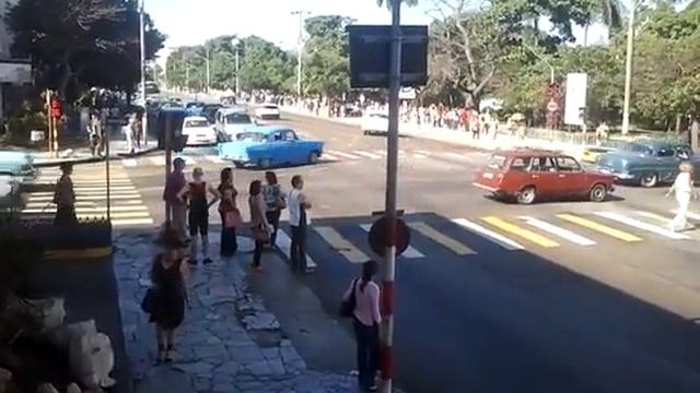 Calle Rampa desde el hotel Habana libre - Viaje a Cuba смотреть онлайн