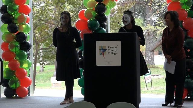 Fay Fleming and Gyna Bivens смотреть онлайн