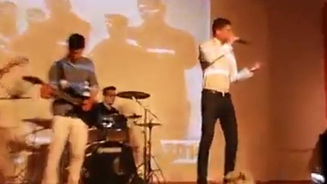 TMKBand '14 @ Türk Maarif Koleji 50. Yıl Müsamere Töreni - "Bana Yalan Söylediler" смотреть онлайн