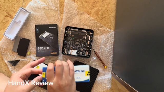 Unbox Mini PC Minisforum UM773 thiết kế gọn gàng, cày game tẹt ga. Mở hộp, lắp đặt. смотреть онлайн