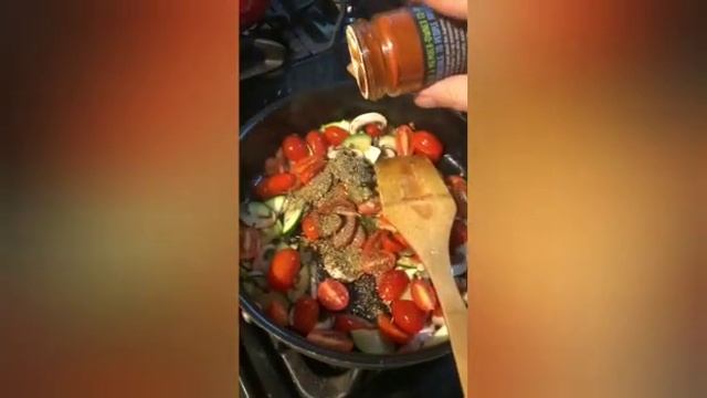 Quarantine cuisine: Going plant-based with celebrity chef Jason Wrobel смотреть онлайн