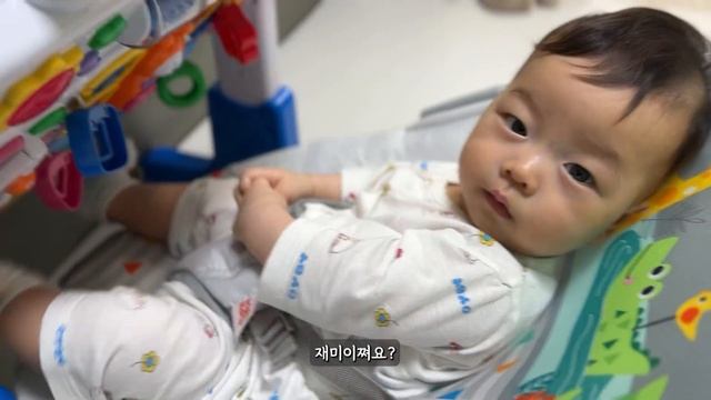 VLOG | 배냇머리 잘랐어요! 👶| 이모들 방문 | 인생 첫 바리깡 이발 смотреть онлайн