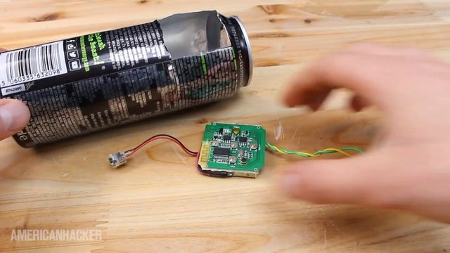 Homemade Bluetooth Speaker made from Monster Can! смотреть онлайн