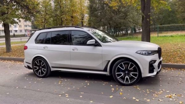 BMW X7, обвес FERZ, матовая белая