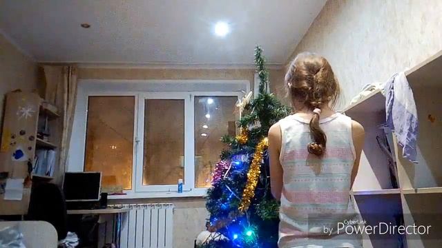 Украшаем дом к новому году//наряжаем ёлку смотреть онлайн