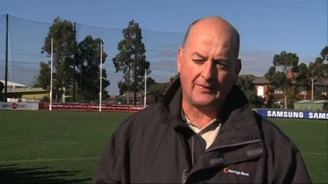 Community Cup: Bendigo Bank and Essendon Football Club sponsor kids sport and literacy program смотреть онлайн