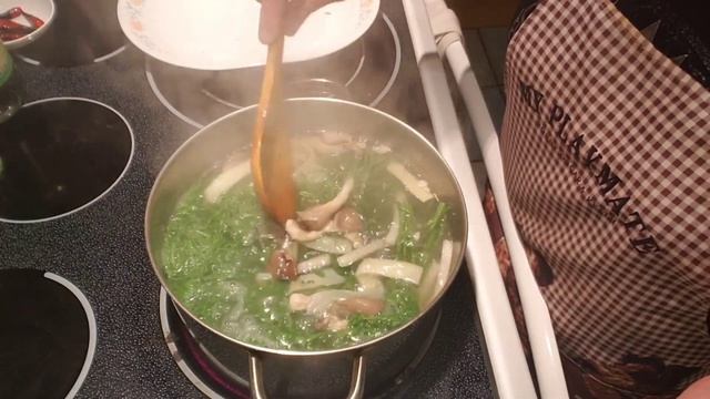 KrazyKAT's Senegalia Pennata Soup *Cha-Om* смотреть онлайн