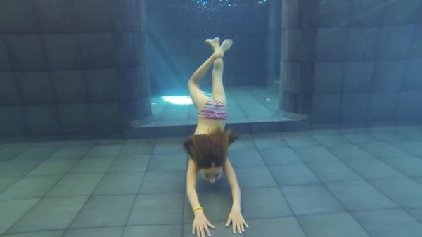 Carla Underwater - Amazing Inside swimming Pool