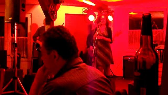 02 - Tonny Blues Band смотреть онлайн