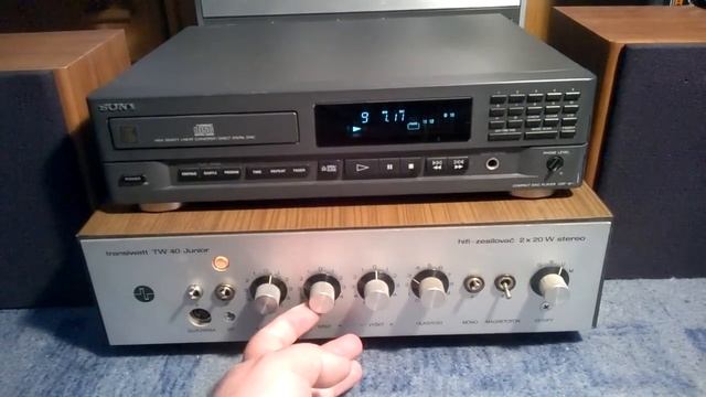 TRANSIWATT TW 40 JUNIOR (Elektronika Praha)