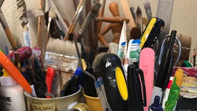 Two Minutes with Artist Silvia Vassileva смотреть онлайн