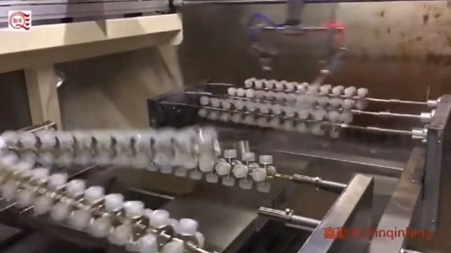 Plastic Parts auto spray paint machine,Special Five Axis spray paint machine смотреть онлайн