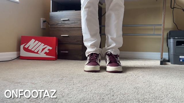 Nike Dunk Low Valentine’s Day 2023 смотреть онлайн