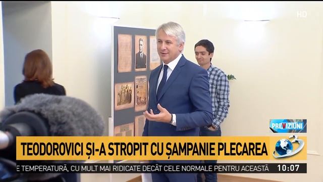 Eugen Teodorovici și-a stropit cu șampanie plecarea din Guvern смотреть онлайн