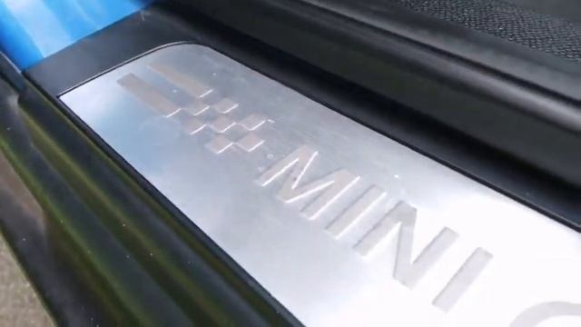 2012 Mini Cooper CountryMan S смотреть онлайн