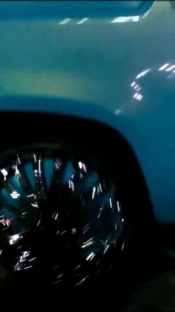 Outrageous Escalade on Davins смотреть онлайн