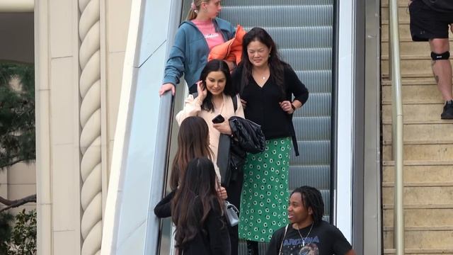 Funny WET FART Prank at the Beach! Daddy KICKFLIP!! смотреть онлайн