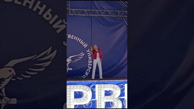 Юлия Максимова песня Вороны 2024 смотреть онлайн