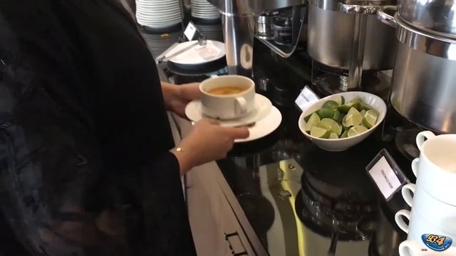 YummyMia with Hannan o Mojtaba | Review farsi Restaurant смотреть онлайн