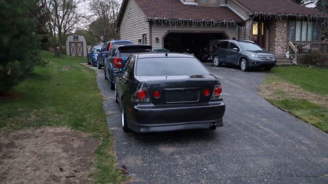 Lexus IS300 смотреть онлайн