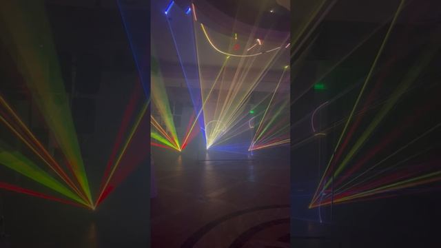 Лазерное шоу на юбилей корпоратив свадьбу смотреть онлайн