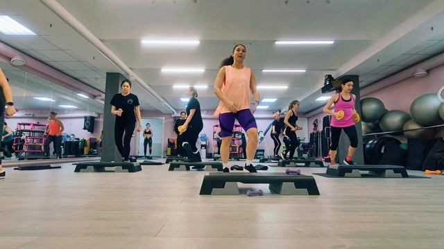 ИНТЕРВАЛЬНАЯ ТРЕНИРОВКА / INTERVAL TRAINING смотреть онлайн