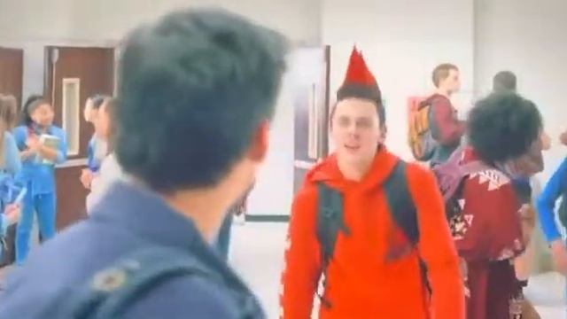 Cobra Kai Season 3 Episode 7 Miguel Comes Back To School смотреть онлайн